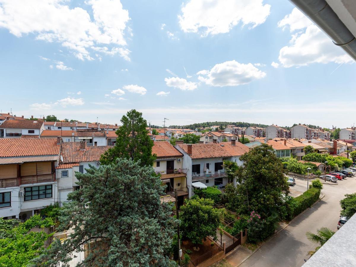 Amoroso Apartment 200M From Sea 波雷奇 外观 照片